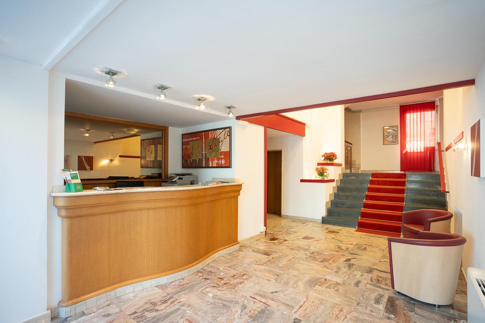 Napoleon Hotel